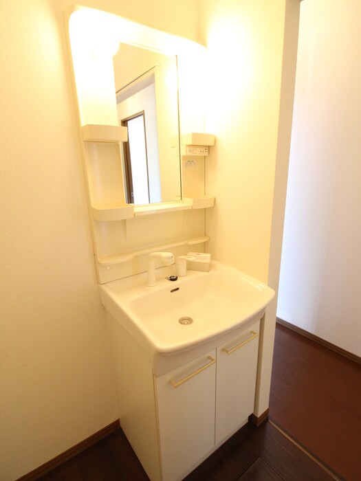 物件内観写真9　(洗面)