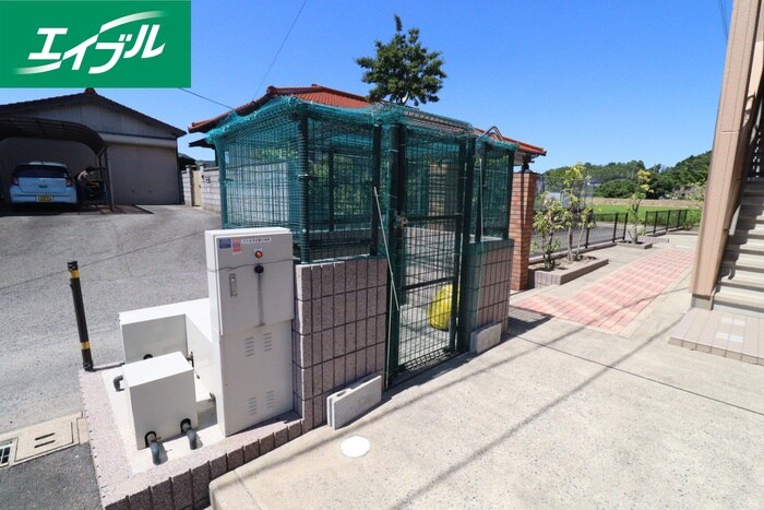 物件外観写真4　(建物設備)