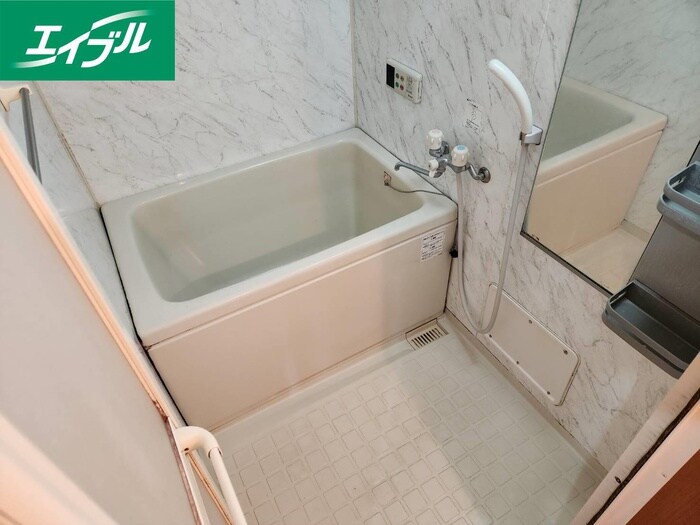 物件内観写真9　(バス／シャワールーム等)