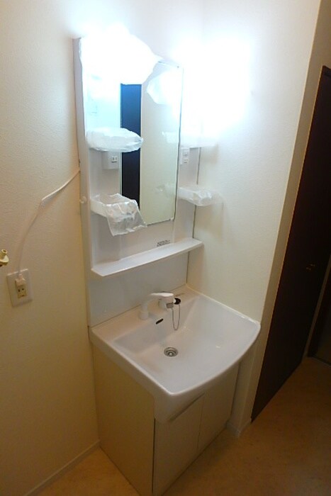 物件内観写真12　(洗面)