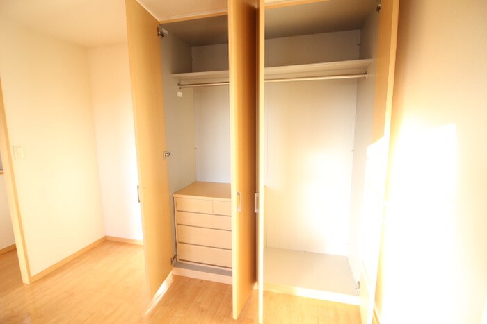 物件内観写真10　(収納)