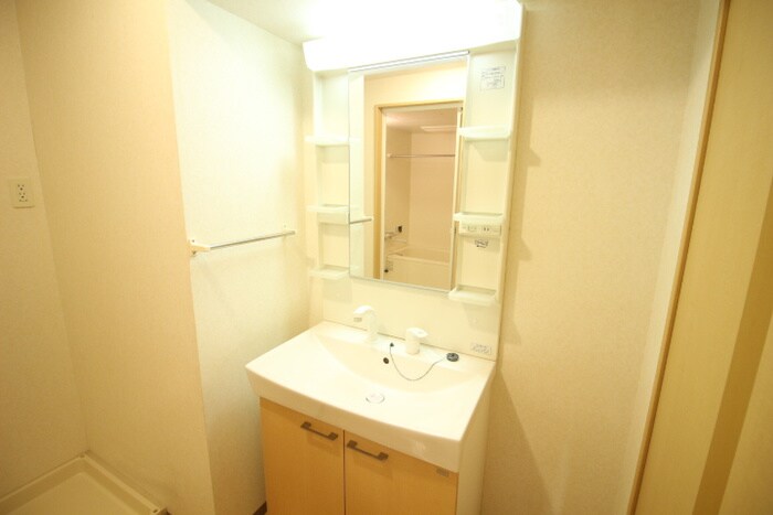 物件内観写真13　(洗面)