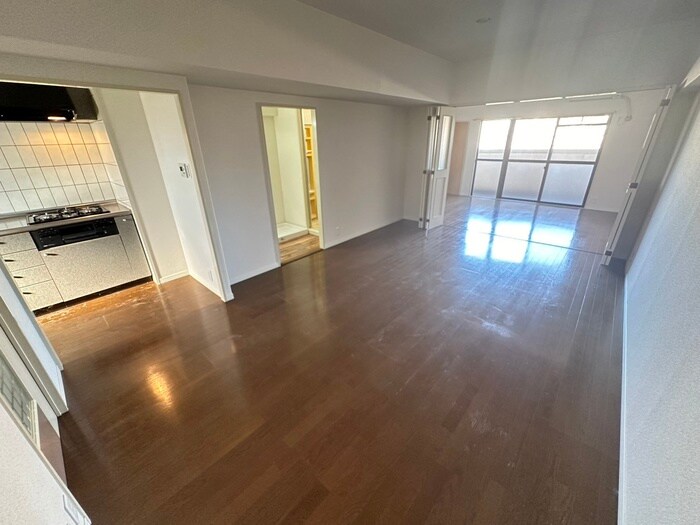 物件内観写真4　(居室)