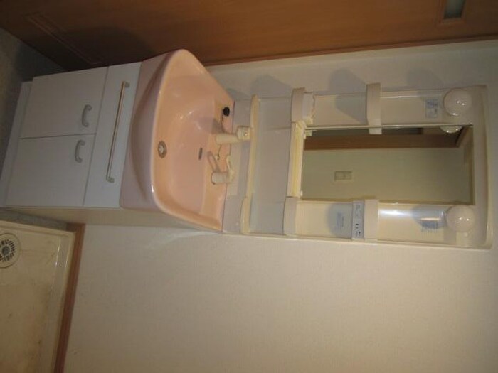 物件内観写真9　(洗面)