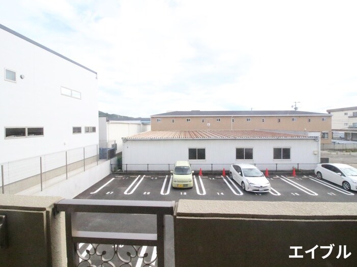 物件内観写真14　(室内からの展望)