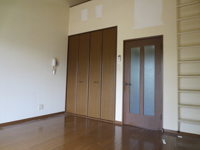 物件内観写真15　(居室)