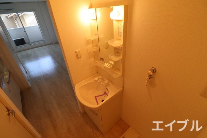 物件内観写真11　(洗面)