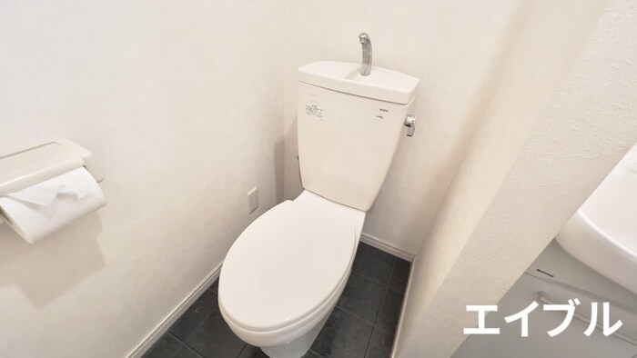 物件内観写真11　(トイレ)