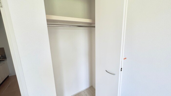 物件内観写真12　(収納)