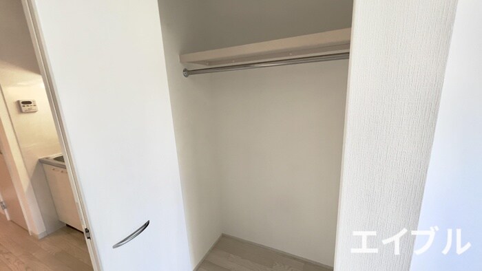 物件内観写真13　(収納)