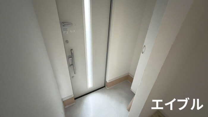 物件内観写真14　(玄関)