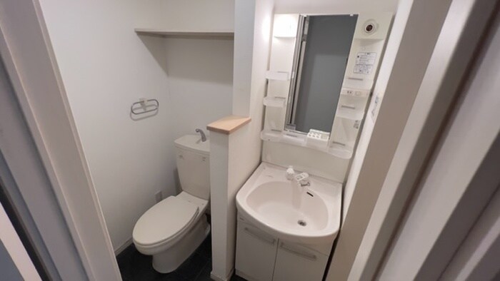 物件内観写真10　(洗面)