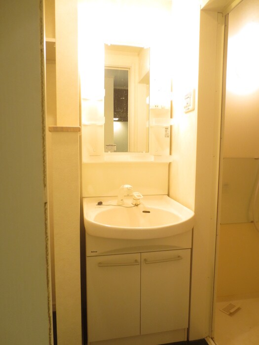 物件内観写真11　(洗面)