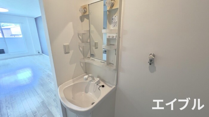 物件内観写真13　(洗面)