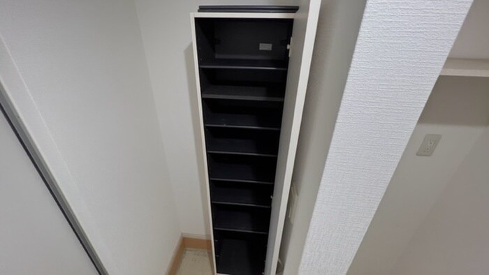 物件内観写真16　(靴箱)