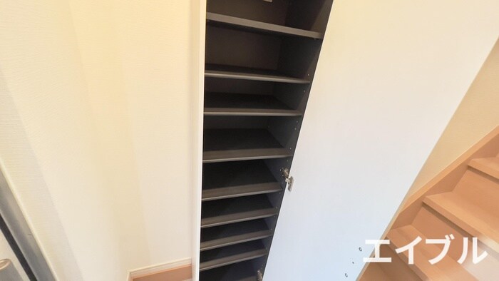 物件内観写真22　(靴箱)