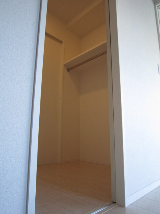 物件内観写真13　(収納)