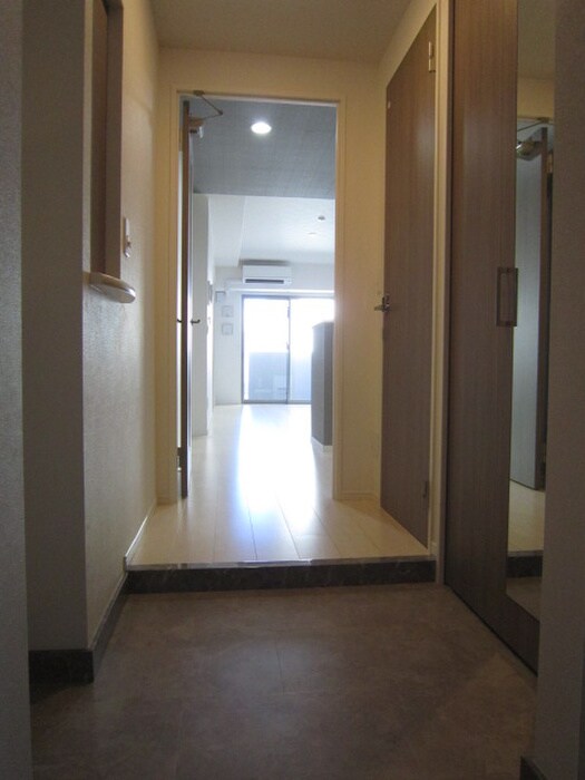 物件内観写真20　(玄関)
