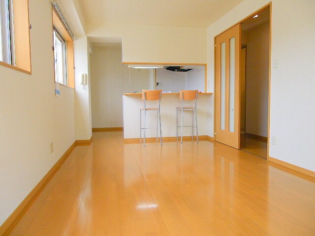 物件内観写真6　(居室)