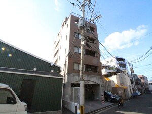 Ｄ・Ｉビル外観写真