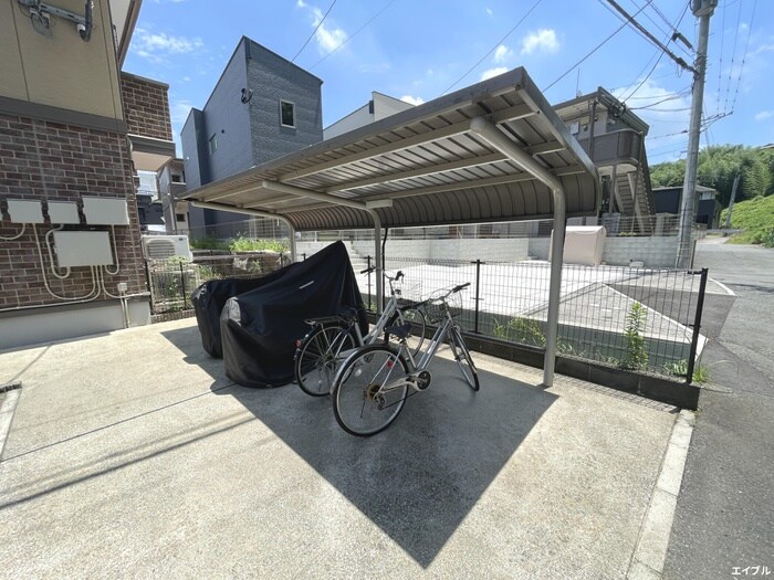 物件外観写真4　(建物設備)