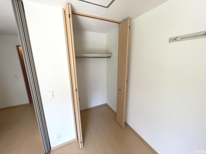 物件内観写真10　(収納)
