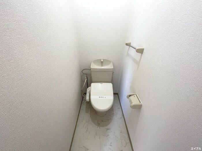 物件内観写真14　(トイレ)