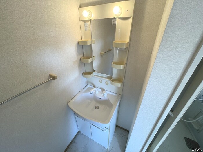 物件内観写真15　(洗面)