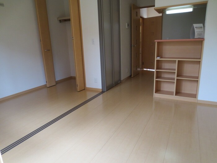 物件内観写真12　(居室)