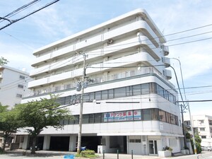 アーバンライフ八幡外観写真