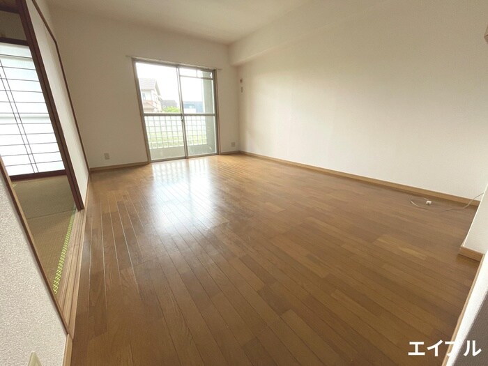 物件内観写真7　(居室)