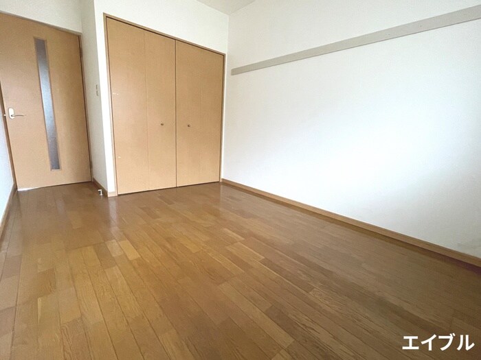 物件内観写真9　(居室)