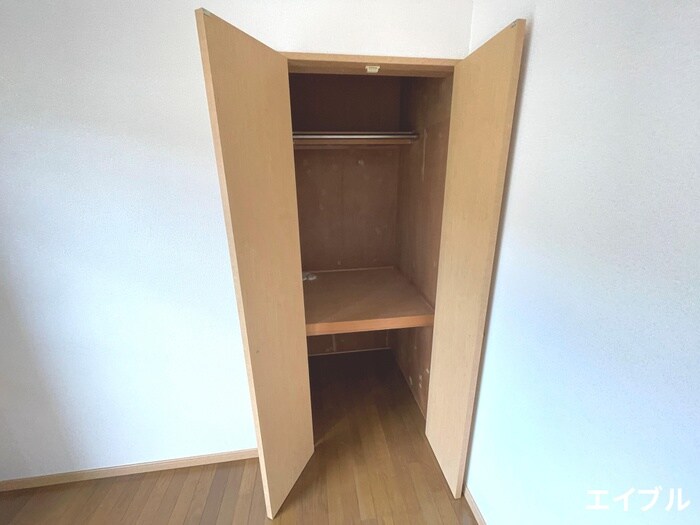 物件内観写真10　(収納)
