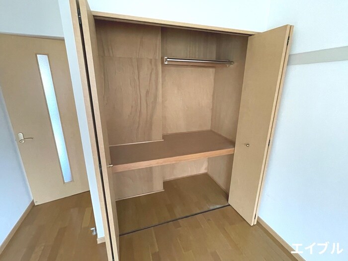 物件内観写真10　(収納)