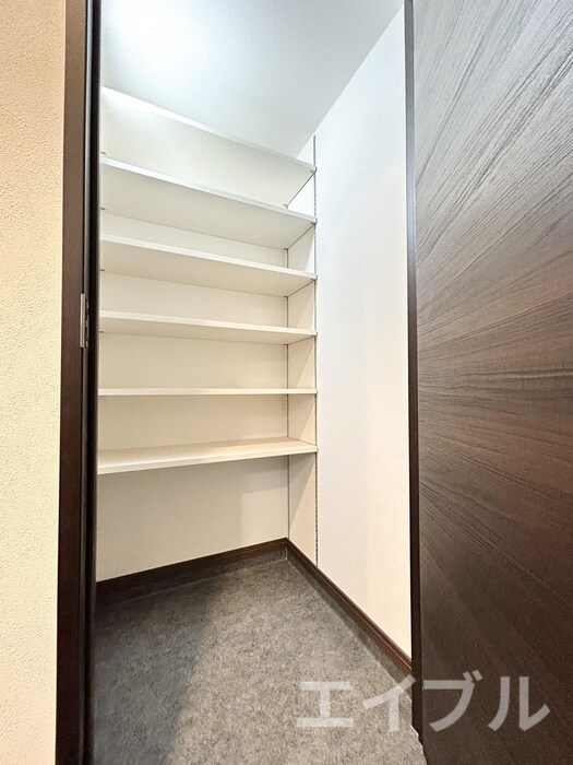 物件内観写真4　(靴箱)