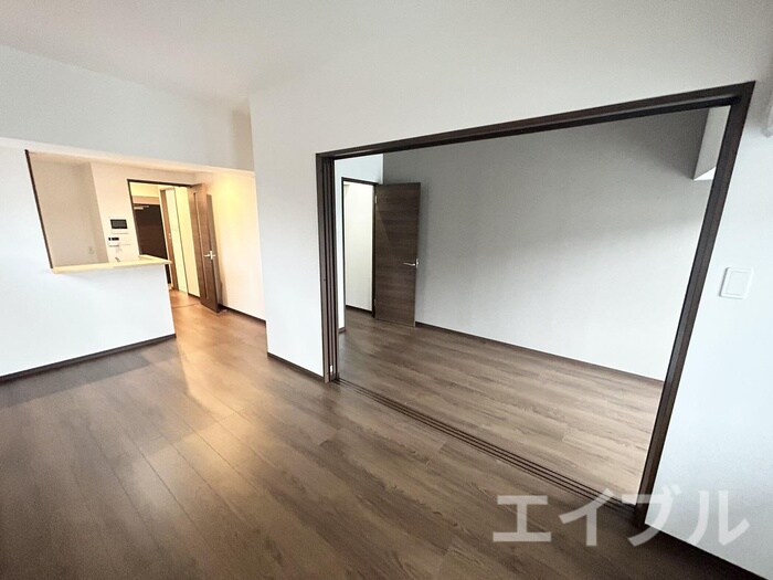 物件内観写真11　(居室)