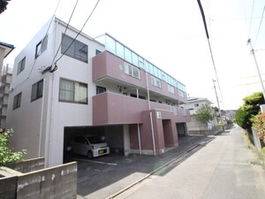 ハイドパーク古賀外観写真