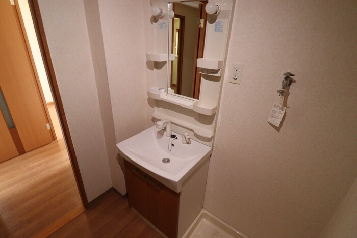 物件内観写真12　(洗面)