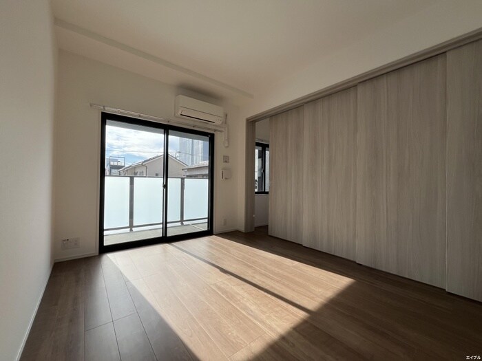 物件内観写真8　(居室)