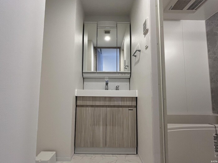 物件内観写真12　(洗面)