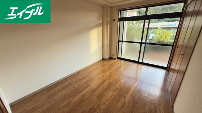 物件内観写真9　(内観写真)