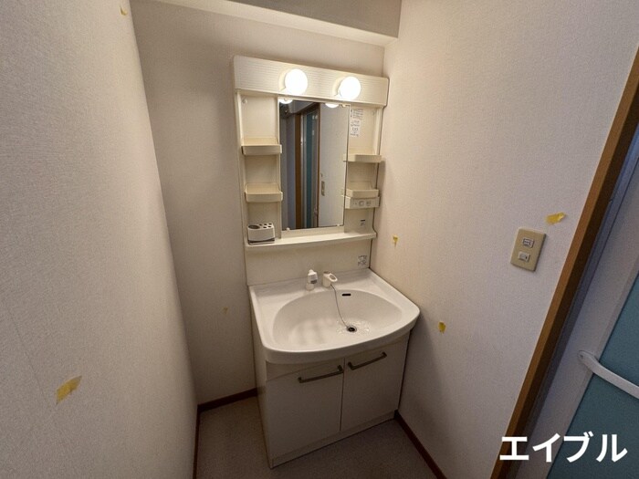 物件内観写真12　(洗面)