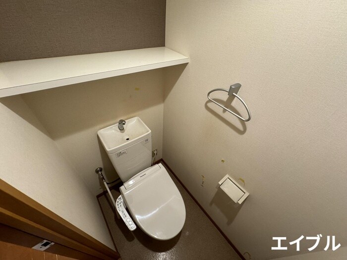 物件内観写真17　(トイレ)