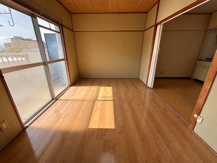 物件内観写真6　(居室)