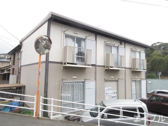 Ｆアパルトメント土穴