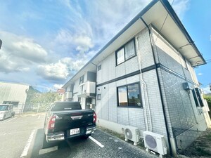 ロイヤルガーデン芳賀Ｃ棟外観写真