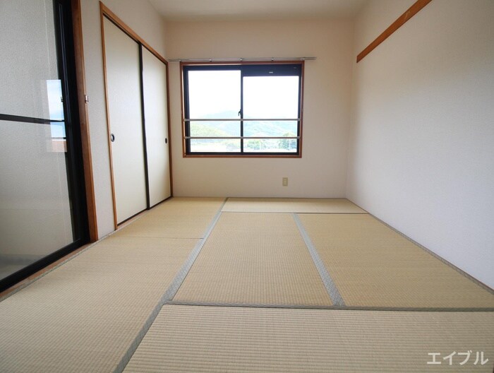 物件内観写真13　(居室)