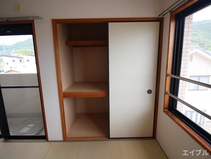 物件内観写真22　(収納)