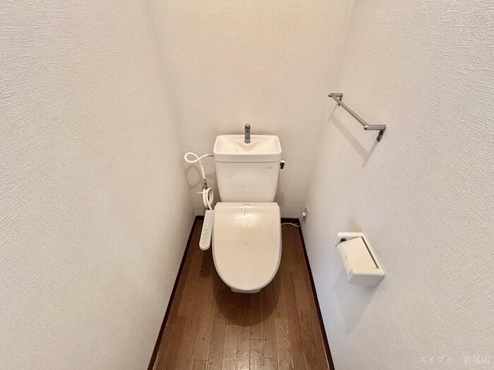 物件内観写真5　(トイレ)