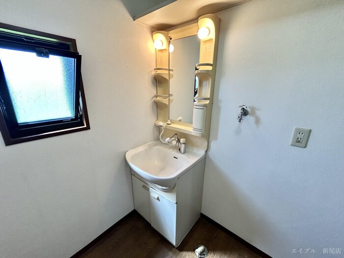 物件内観写真6　(洗面)